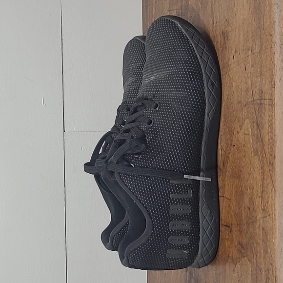 NOBULL All Black Trainers Gym Trainers Athletic Shoes Unisex Women's sz 8.5 - Picture 4 of 10